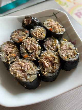 해풀잎 누구나 김밥*1ea [(혼합야채 35g *1ea,  김밥김 (5g, 5ea),  양념간장 (6g, 5ea), 참기름(5g, 2ea)] — 5점을 준 리뷰어가 2022년 7월 올린 사용 사진