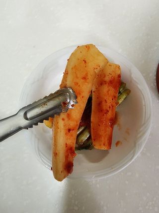셰프애찬 알타리김치 총각김치 1kg — 5점을 준 리뷰어가 2022년 10월 올린 사용 사진