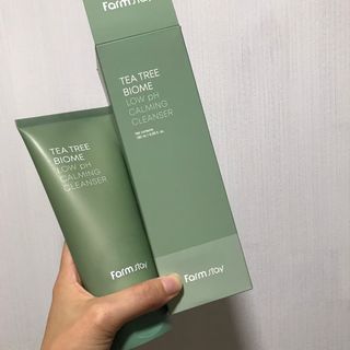 [팜스테이] 티트리 바이옴 로우 피에이치 카밍 클렌저 — 5점을 준 리뷰어가 2022년 8월 올린 사용 사진