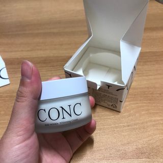 CONC 콩크 미로탐누스 안티링클 화이트닝 크림 — 5점을 준 리뷰어가 2021년 2월 올린 사용 사진