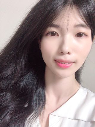 유니베르소 로즈힙 오일 15ml — 5점을 준 리뷰어가 2021년 6월 올린 사용 사진