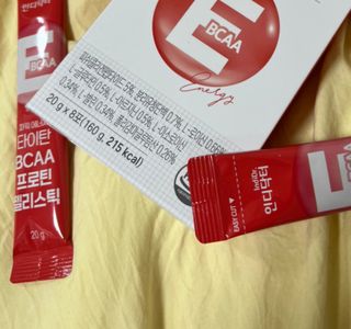[인디닥터] 타이탄 BCAA 프로틴 젤리스틱 — 5점을 준 리뷰어가 2022년 5월 올린 사용 사진
