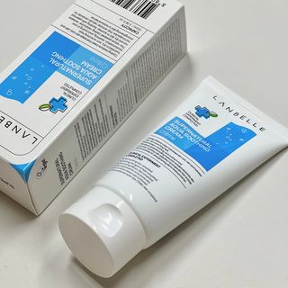 랑벨 수퍼내츄럴 아쿠아 수딩 크림 100ml — 5점을 준 리뷰어가 2022년 6월 올린 사용 사진