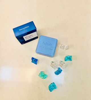 제주인디 제주 푸른바 폴리인디고 샴푸&워시 — 4점을 준 리뷰어가 2021년 12월 올린 사용 사진