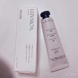 러브모아 향수 고체향수 승무원 고체향수 바르는 향수 니치향수 도손 우드세이지 앤 씨솔트 — 5점을 준 리뷰어가 2022년 12월 올린 사용 사진