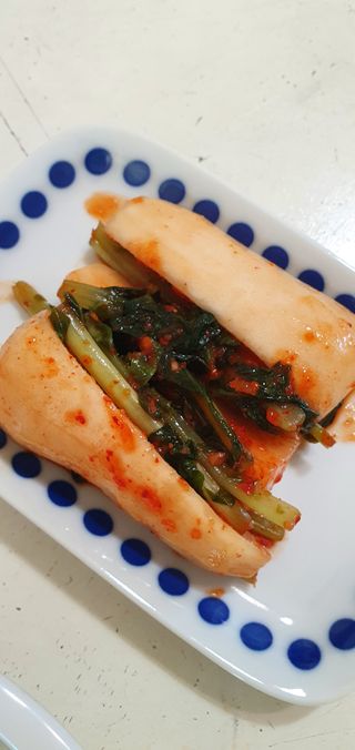 셰프애찬 알타리김치 총각김치 1kg — 5점을 준 리뷰어가 2022년 10월 올린 사용 사진