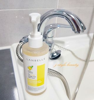 랑벨 내츄럴 딥 포어 클렌저 210ml (저자극 약산성 천연 클렌징 젤) — 5점을 준 리뷰어가 2022년 10월 올린 사용 사진