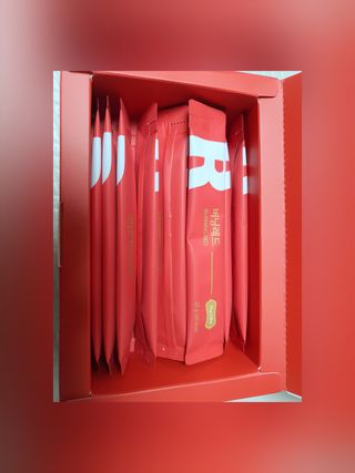 디오르 파인화이트 & 버닝레드 — 5점을 준 리뷰어가 2022년 1월 올린 사용 사진