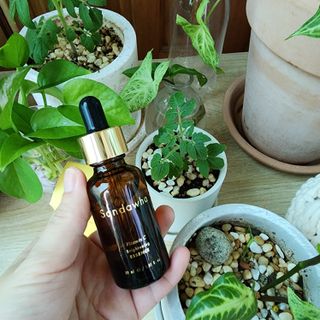 스킨큐어 산다화 비타민c 화이트닝 에센스 30ml — 5점을 준 리뷰어가 2023년 9월 올린 사용 사진