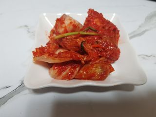 셰프애찬 알배기 겉절이 김치 1kg — 5점을 준 리뷰어가 2022년 11월 올린 사용 사진