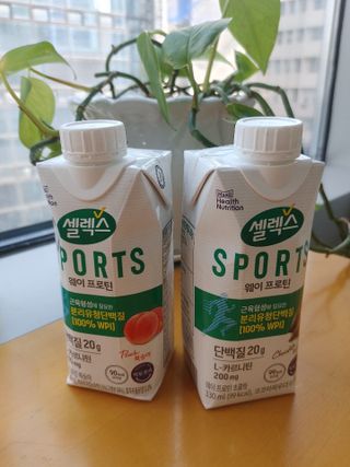 셀렉스스포츠 셀렉스 스포츠 웨이 프로틴 복숭아_ 330ml x 12팩 — 5점을 준 리뷰어가 2021년 3월 올린 사용 사진