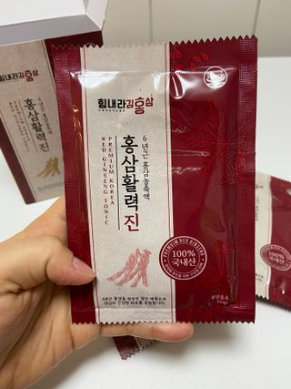 힘내라김홍삼 홍삼활력진 50ml x 5포 — 4점을 준 리뷰어가 2021년 3월 올린 사용 사진