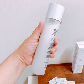 플레라디 에델바이스 오일 밸런싱 토너 — 4점을 준 리뷰어가 2021년 6월 올린 사용 사진