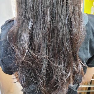 썸헤어 / SUMHAIR 썸헤어 실키 테라피 헤어 에센스 — 5점을 준 리뷰어가 2021년 5월 올린 사용 사진