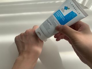 랑벨 수퍼내츄럴 아쿠아 수딩 크림 100ml — 5점을 준 리뷰어가 2022년 5월 올린 사용 사진