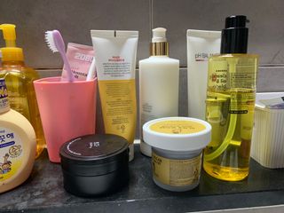 스킨1004 [SKIN1004] 마다가스카르 센텔라 라이트 클렌징 오일 200ml — 4점을 준 리뷰어가 2024년 7월 올린 사용 사진
