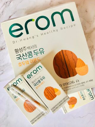 이롬 erom 황성주박사의 국산콩 두유 호두와 아몬드 — 5점을 준 리뷰어가 2020년 12월 올린 사용 사진