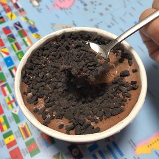 롯데제과 본젤라또 비스킷&바닐라카라멜바, 본젤라또 베리쇼콜라컵 — 5점을 준 리뷰어가 2021년 12월 올린 사용 사진