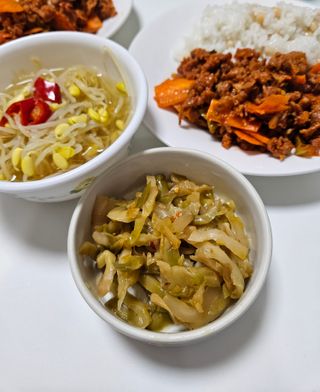 루시델리 야미하우스 홍콩 스파이시 프리미엄 짜사이 무침 500g — 5점을 준 리뷰어가 2024년 7월 올린 사용 사진