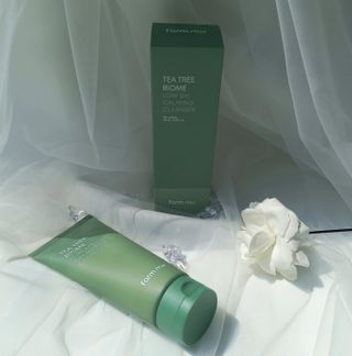 [팜스테이] 티트리 바이옴 로우 피에이치 카밍 클렌저 — 5점을 준 리뷰어가 2022년 8월 올린 사용 사진