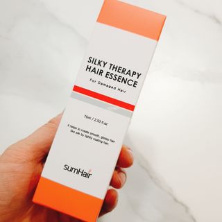 썸헤어 / SUMHAIR 썸헤어 실키 테라피 헤어 에센스 — 5점을 준 리뷰어가 2021년 4월 올린 사용 사진