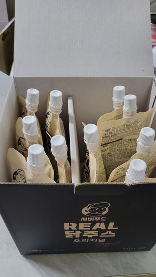 서비푸드 리얼 닭주스 오리지널 200g 1세트 10개입 — 5점을 준 리뷰어가 2022년 3월 올린 사용 사진