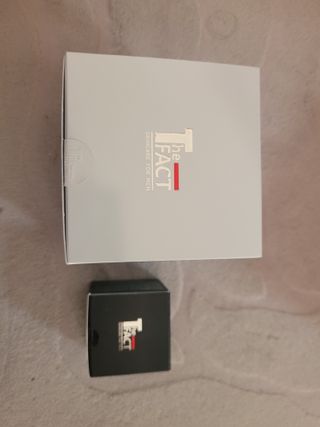 The Fact 더 팩트 내추럴 에스에프엔 에이틴 시니어 크림 — 5점을 준 리뷰어가 2021년 5월 올린 사용 사진