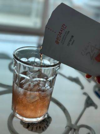 클린24시간 1BOX(5포) + 전용보틀(500ml) — 3.5점을 준 리뷰어가 2023년 8월 올린 사용 사진