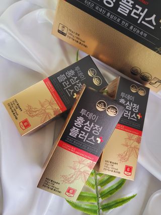 서울약사신협_투데이홍삼정플러스스틱_10g x 30포 — 5점을 준 리뷰어가 2021년 6월 올린 사용 사진