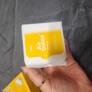 에어퀸 뉴브레스 유기농 생리대 4종 (팬티라이너 20P + 중형 10P + 대형 10P + 오버나이트 8P)_체험단 — 5점을 준 리뷰어가 2024년 5월 올린 사용 사진