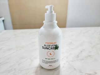 [닥터문] 프리미엄 알로에베라 선크림 500ml — 5점을 준 리뷰어가 2022년 7월 올린 사용 사진