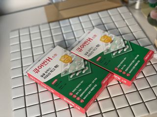 [큐어반H 스팟] 자외선 99프로 차단되는 스틱타입 스팟밴드(1팩 / 66매입) — 5점을 준 리뷰어가 2022년 12월 올린 사용 사진
