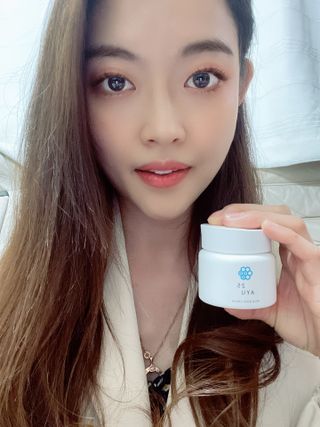 AYU25[아유트웬티파이브]다마스크로즈워터 베이스 천연 수분 촉촉 크림 — 5점을 준 리뷰어가 2021년 4월 올린 사용 사진