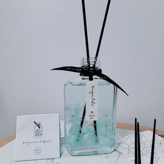 디어포레스트 쁘띠 플라워 디퓨저 시리즈 — 5점을 준 리뷰어가 2022년 8월 올린 사용 사진