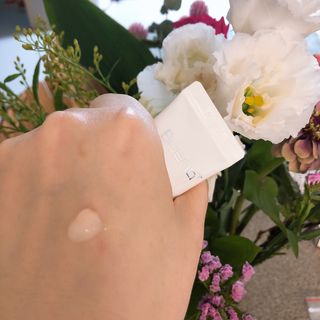 브에노 스킨셀 더마 앰플 — 4.5점을 준 리뷰어가 2021년 7월 올린 사용 사진