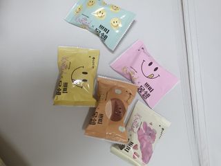 롯데제과 쁘띠몽쉘 마롱몽블랑 — 5점을 준 리뷰어가 2021년 10월 올린 사용 사진