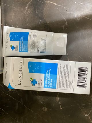랑벨 수퍼내츄럴 아쿠아 수딩 크림 100ml — 4점을 준 리뷰어가 2022년 4월 올린 사용 사진
