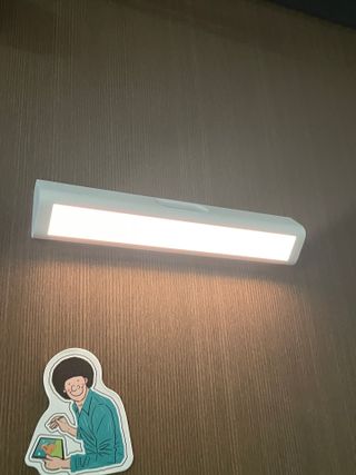 아카라 어두울 때만 켜지는 스마트 무선 센서등 — 5점을 준 리뷰어가 2021년 12월 올린 사용 사진