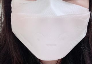 [숨그림]  덴탈마스크 짱구 우리아이 그리고 내가 쓰는 믿을수있는 케릭터 마스크  16종 — 5점을 준 리뷰어가 2021년 10월 올린 사용 사진