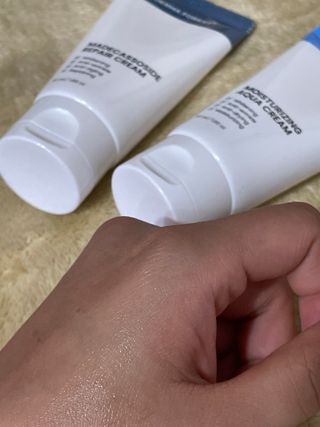 더마포레스트 마데카소사이드 리페어 크림,  모이스처라이징 아쿠아크림 — 5점을 준 리뷰어가 2021년 8월 올린 사용 사진