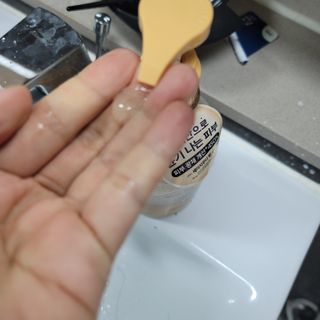 벨먼 내추럴스파 수분광채 스크럽 바디워시 600ml 5종 — 5점을 준 리뷰어가 2022년 5월 올린 사용 사진