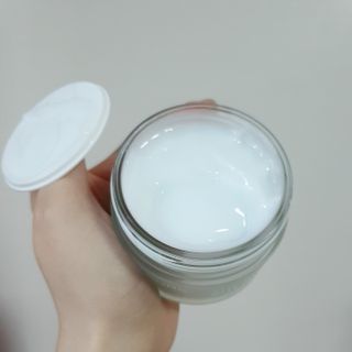 김정문알로에 큐어 큐어 알로에 리프레쉬 젤리 세럼, 큐어 알로에 하이드로 젤리 크림 — 5점을 준 리뷰어가 2021년 3월 올린 사용 사진