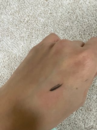씨스터앤 퍼펙트 엣지 브러쉬 펜 라이너 2종 택 1 — 3.5점을 준 리뷰어가 2022년 1월 올린 사용 사진