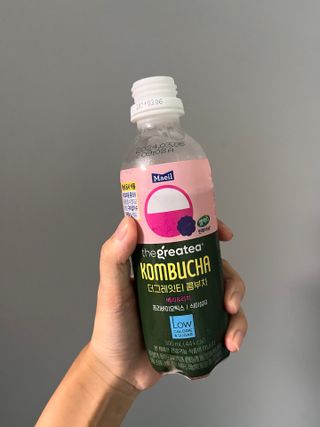 더그레잇티 콤부차 [매일유업] 더그레잇티 44kcal 콤부차 300ml *12개입 (오리지널 6개+베리리치 6개) — 5점을 준 리뷰어가 2023년 8월 올린 사용 사진
