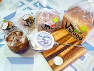 롯데제과 Vbread 포카치아식빵1개 + 미니식빵 1개 + 머핀 2개 세트 — 5점을 준 리뷰어가 2021년 9월 올린 사용 사진