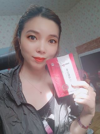 힘내라김홍삼 홍삼활력진 50ml x 5포 — 5점을 준 리뷰어가 2021년 3월 올린 사용 사진