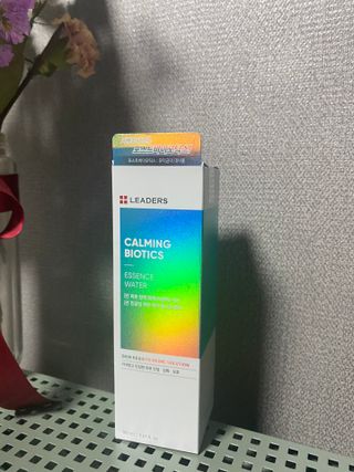 리더스코스메틱 리더스 카밍 바이오틱스 에센스 워터 — 5점을 준 리뷰어가 2021년 4월 올린 사용 사진