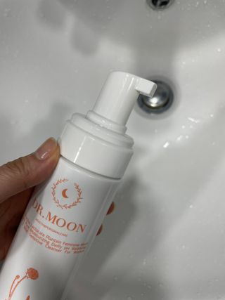 MF프리 [닥터문] 유산균 락토케어 질경초 여성청결제 200ml (폼타입) — 5점을 준 리뷰어가 2022년 9월 올린 사용 사진