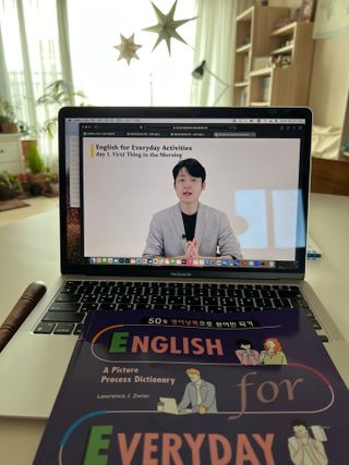 웅진컴퍼스 EEA 일상영어회화 EEA 낭독편 — 4.5점을 준 리뷰어가 2023년 2월 올린 사용 사진