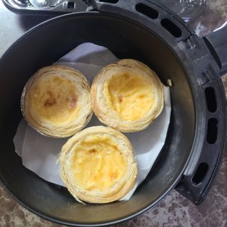 디앙뜨 포르투갈 에그타르트 오리지널 맛+패션후르츠+초콜릿타르트 맛 중 택1 — 5점을 준 리뷰어가 2021년 7월 올린 사용 사진